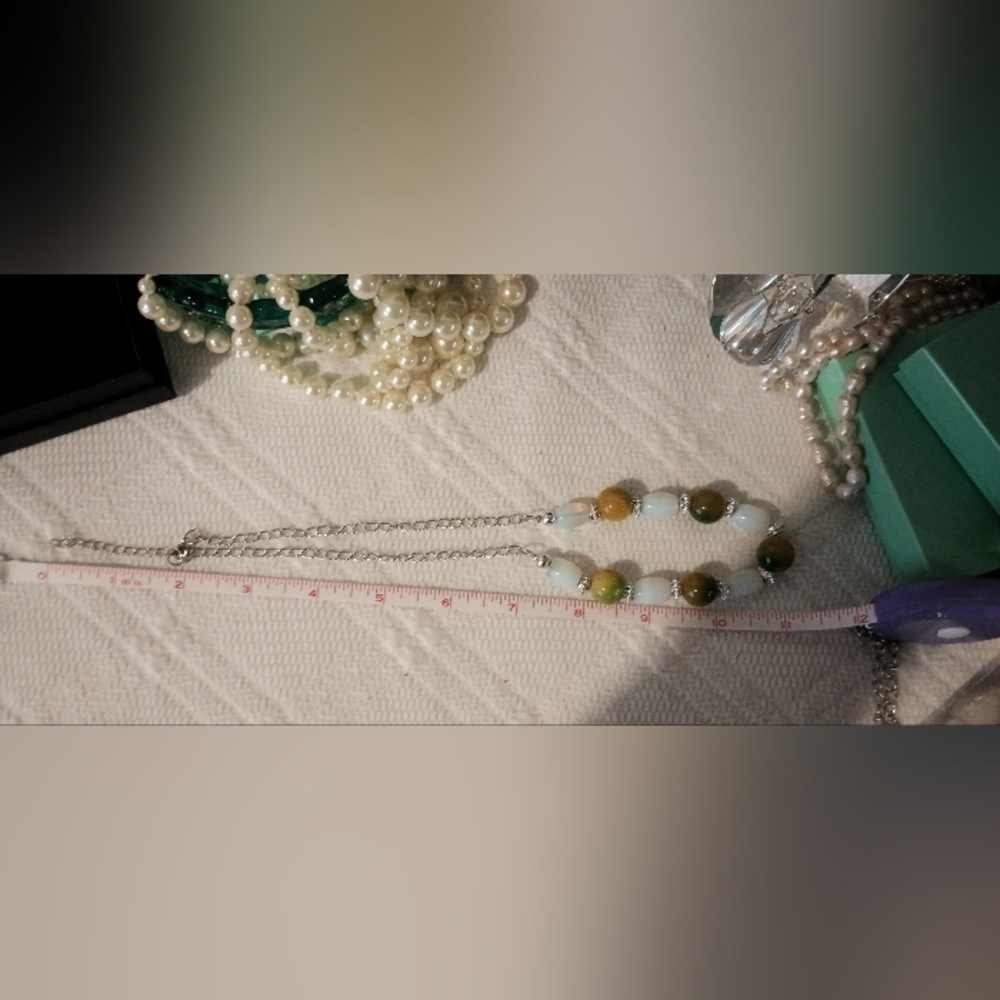 Bead Necklace / Mix Of Glass, Acrylic, Gemstones Beads - Picture 10 of 12